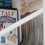 Relais Tribunali With Panoramic Terrace Apartment *